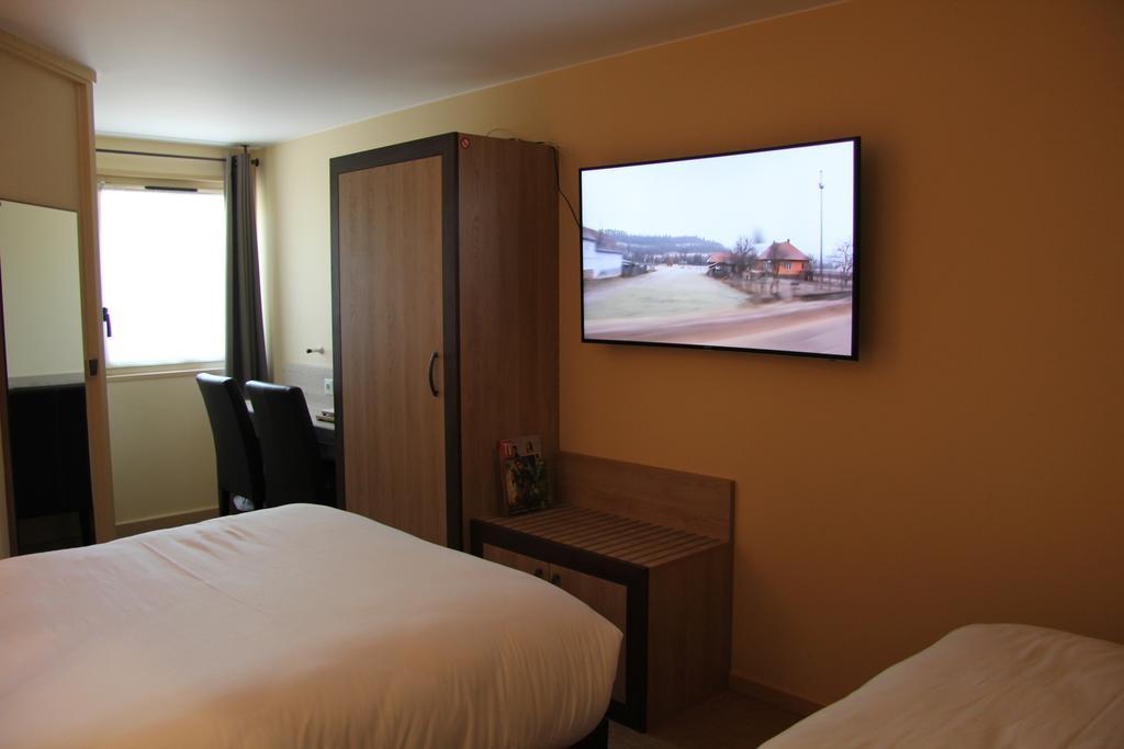Logis Lhotel Restaurant Antony Verrieres Le Buisson Massy  Δωμάτιο φωτογραφία