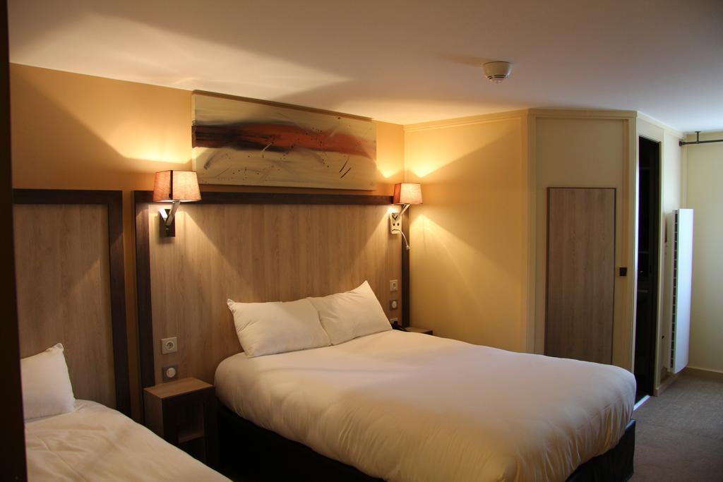Logis Lhotel Restaurant Antony Verrieres Le Buisson Massy  Δωμάτιο φωτογραφία
