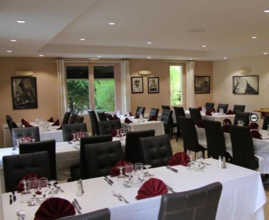 Logis Lhotel Restaurant Antony Verrieres Le Buisson Massy  Εξωτερικό φωτογραφία