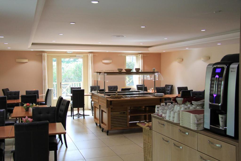 Logis Lhotel Restaurant Antony Verrieres Le Buisson Massy  Εξωτερικό φωτογραφία